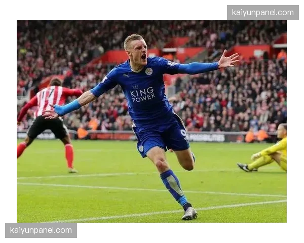 特写：36岁的瓦尔迪，如何在莱斯特城的高位体系中扮演第一道防线。